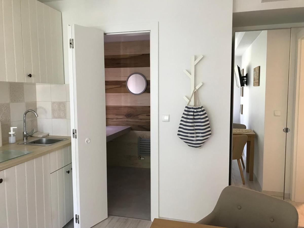 Morska Kryjowka Apartment Niechorze Exterior foto